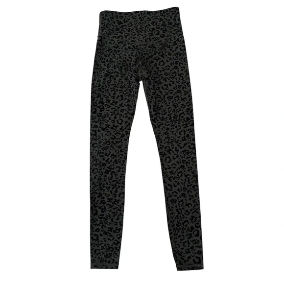 Athleta Black and Gray Animal Print Leggings Women’s Size Small - Picture 2 of 8